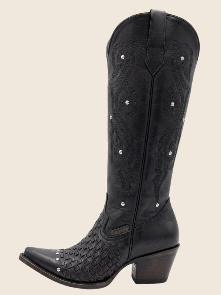Bota De Petatillo Color Negro Con Estoperoles Tubo Alto