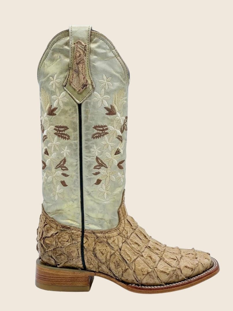 Bota De Pescado Color Camel Con Tubo Alto